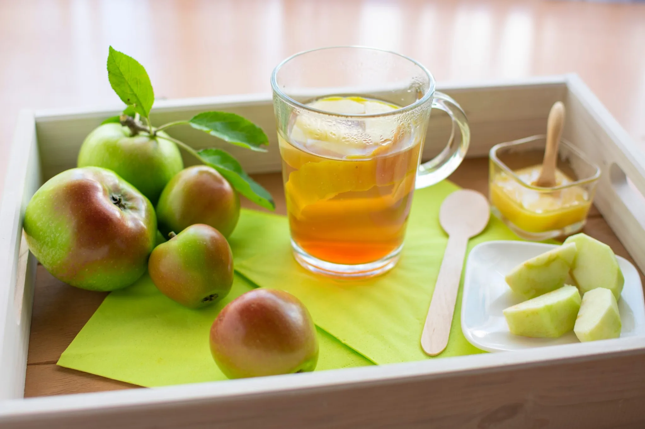 apple peel trick tea